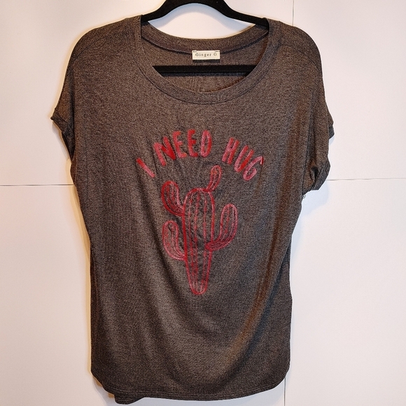 I Need A Hug Graphic Tee - Picture 3 of 8